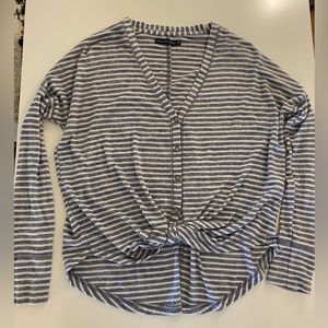 Women’s Abercrombie & Fitch size xs,blue white striped buttons down front,vneck